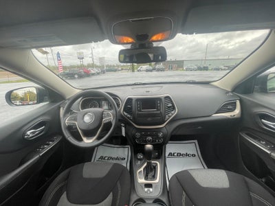 2014 Jeep Cherokee Sport