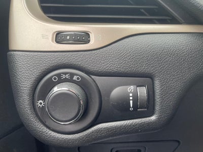 2014 Jeep Cherokee Sport