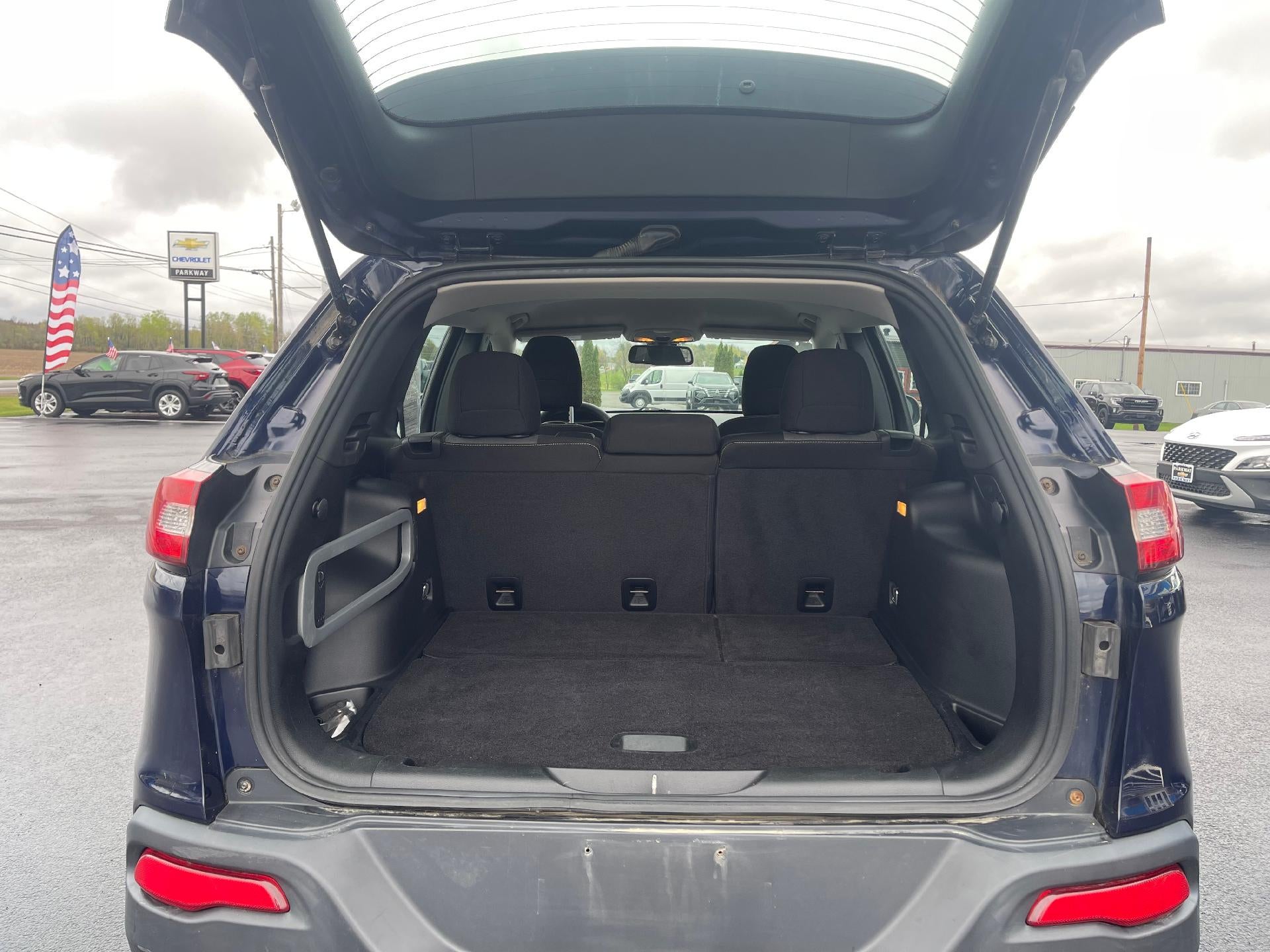 2014 Jeep Cherokee Sport