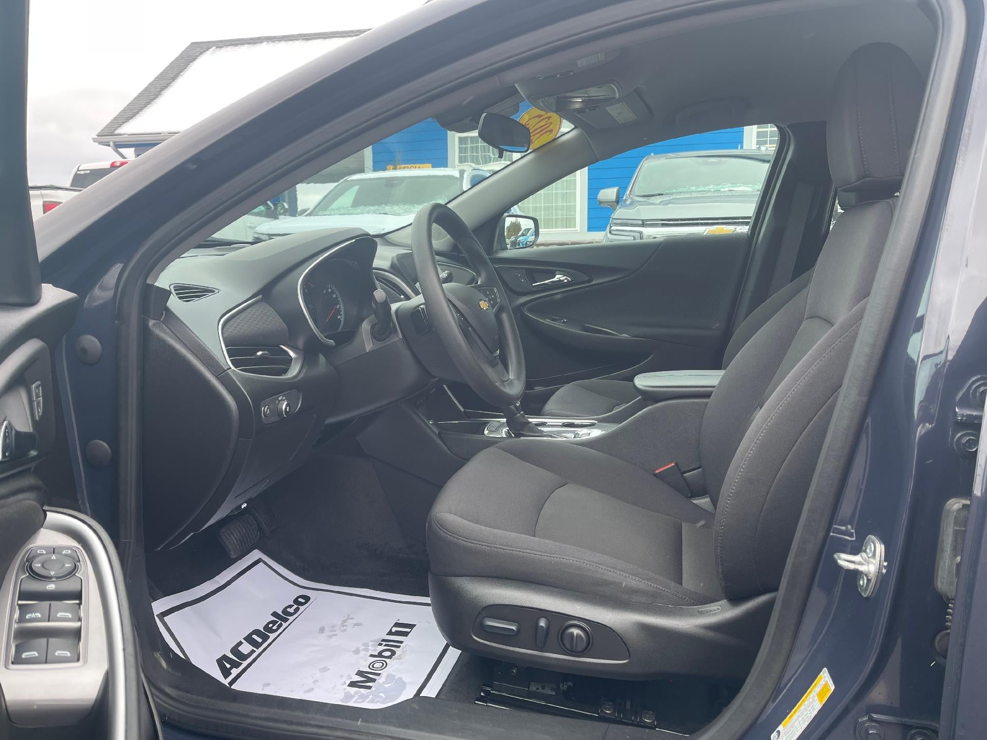 2025 Chevrolet Malibu 1LT