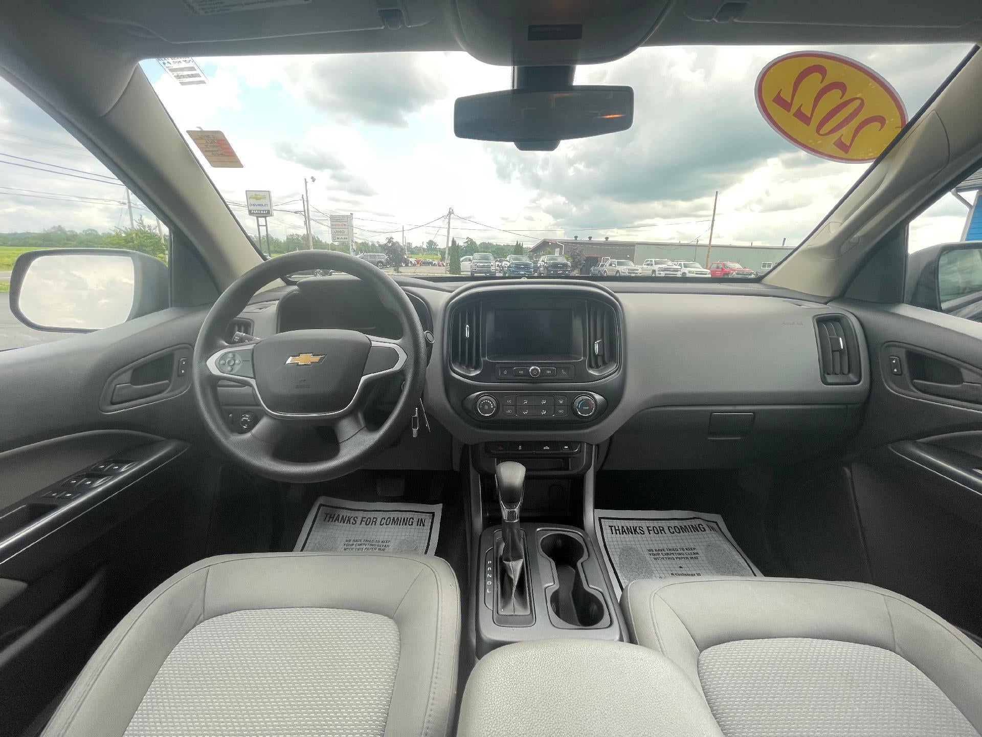 2022 Chevrolet Colorado WT