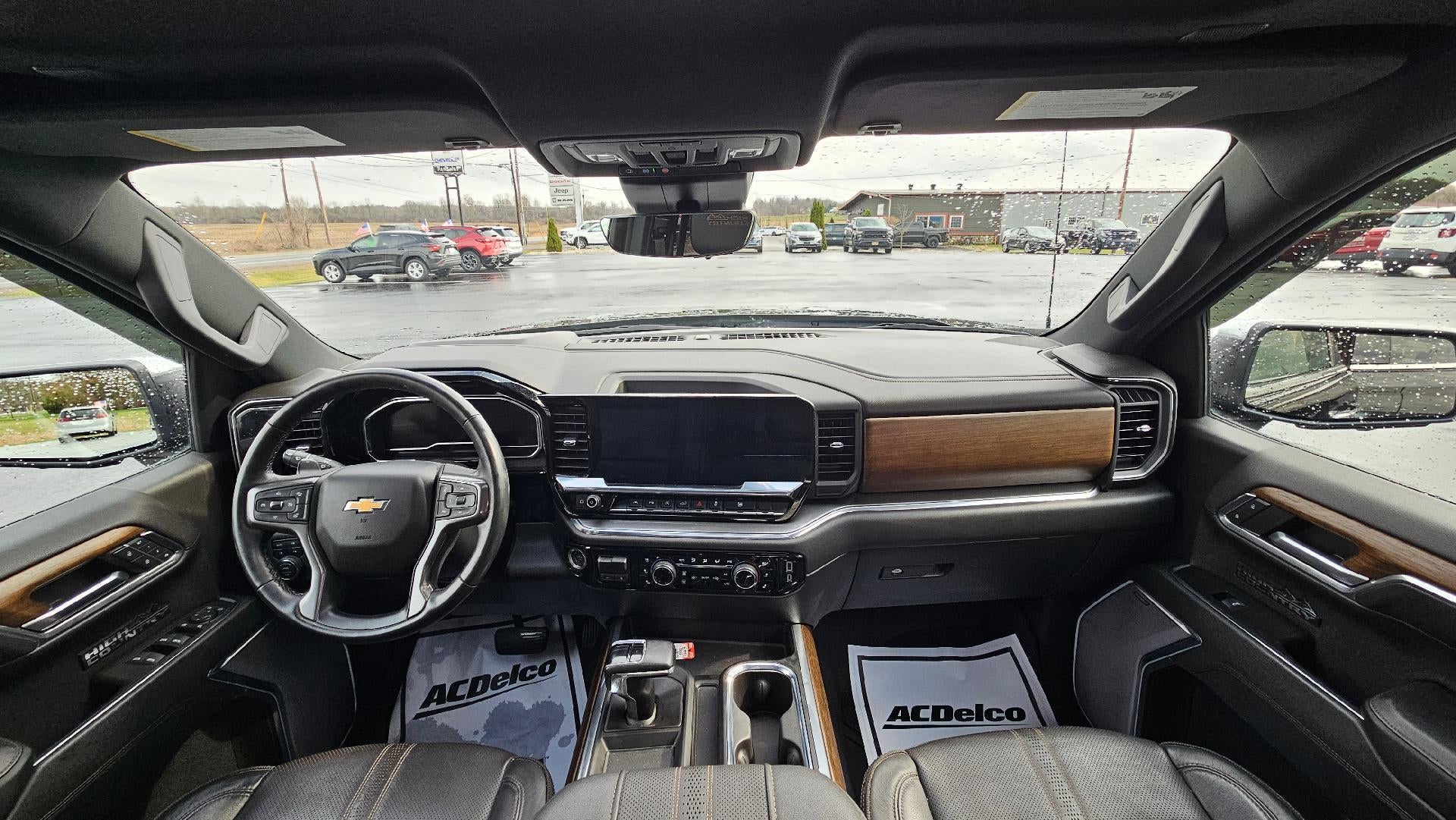2023 Chevrolet Silverado 1500 High Country