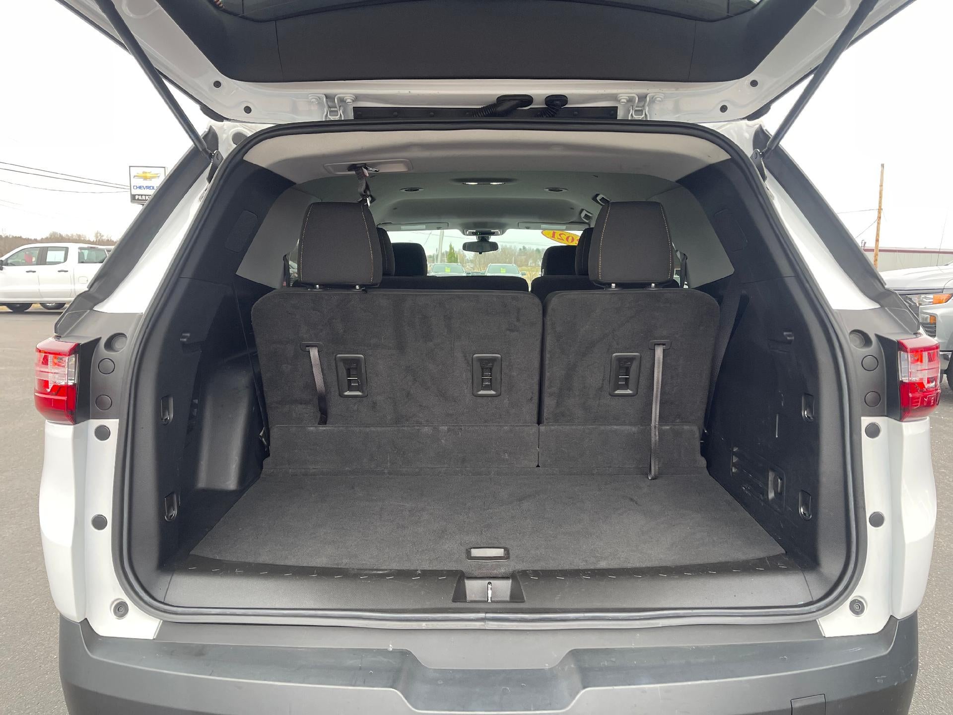 2021 Chevrolet Traverse LS