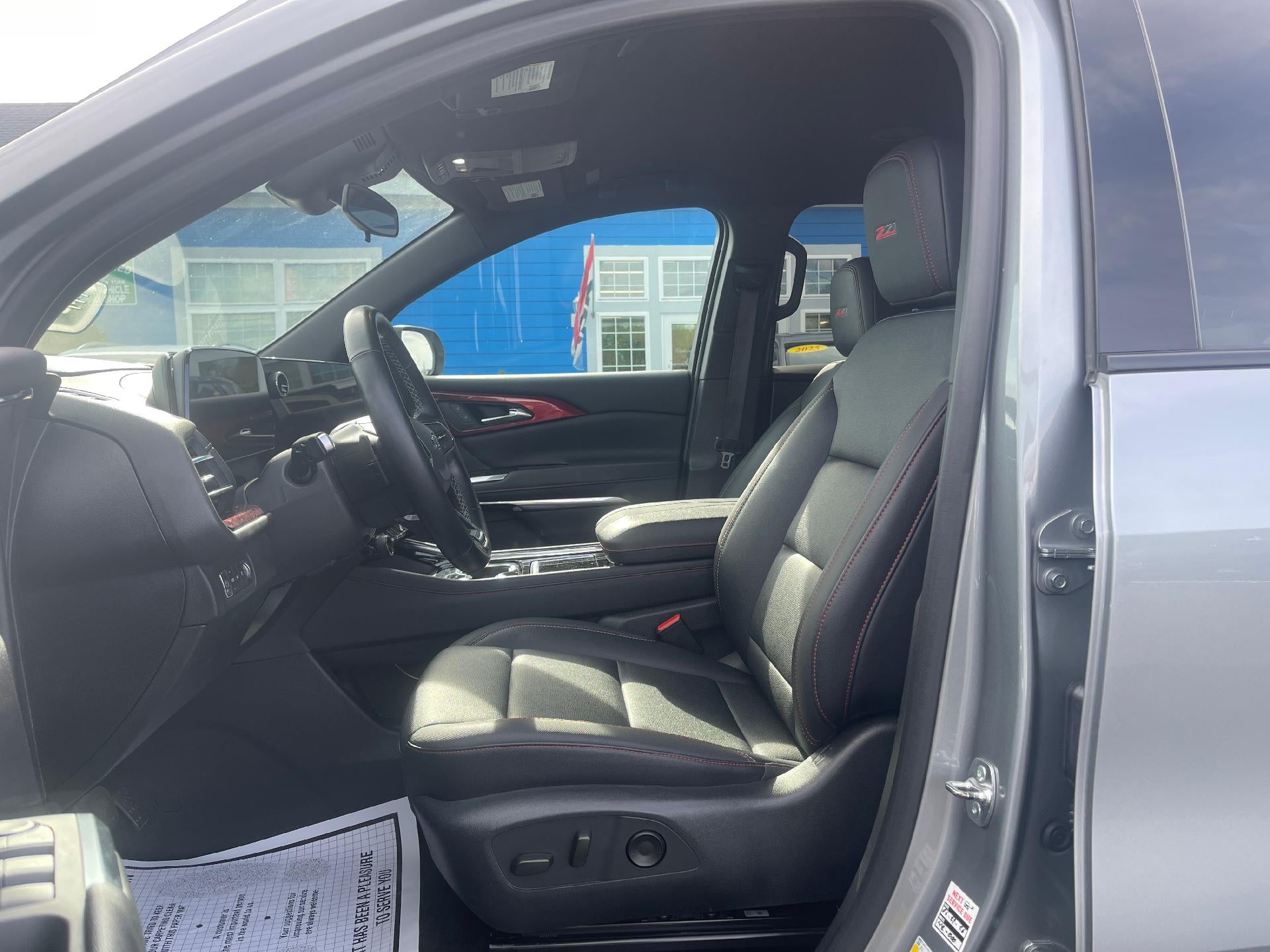 2025 Chevrolet Traverse Z71