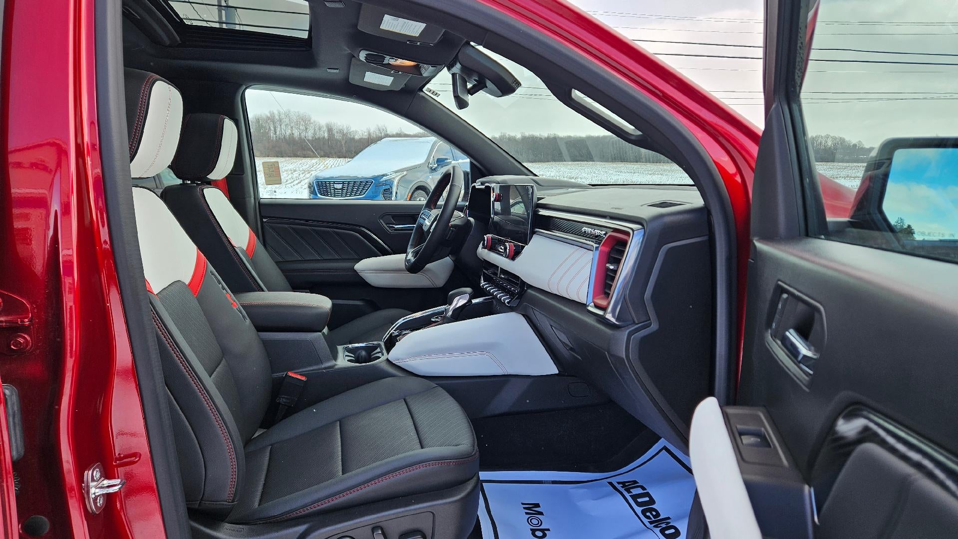 2023 GMC Canyon AT4X