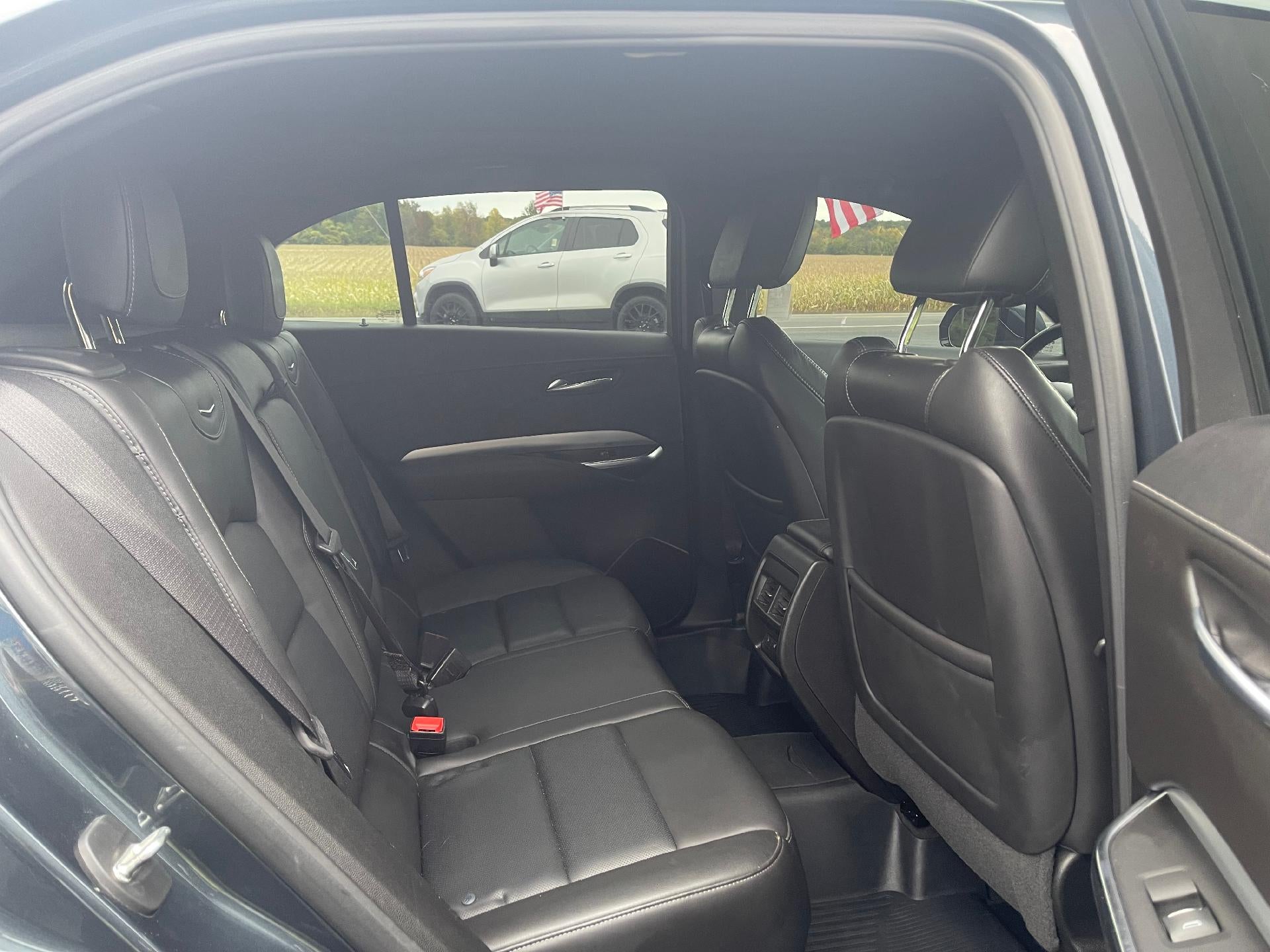 2021 Cadillac XT4 Premium Luxury