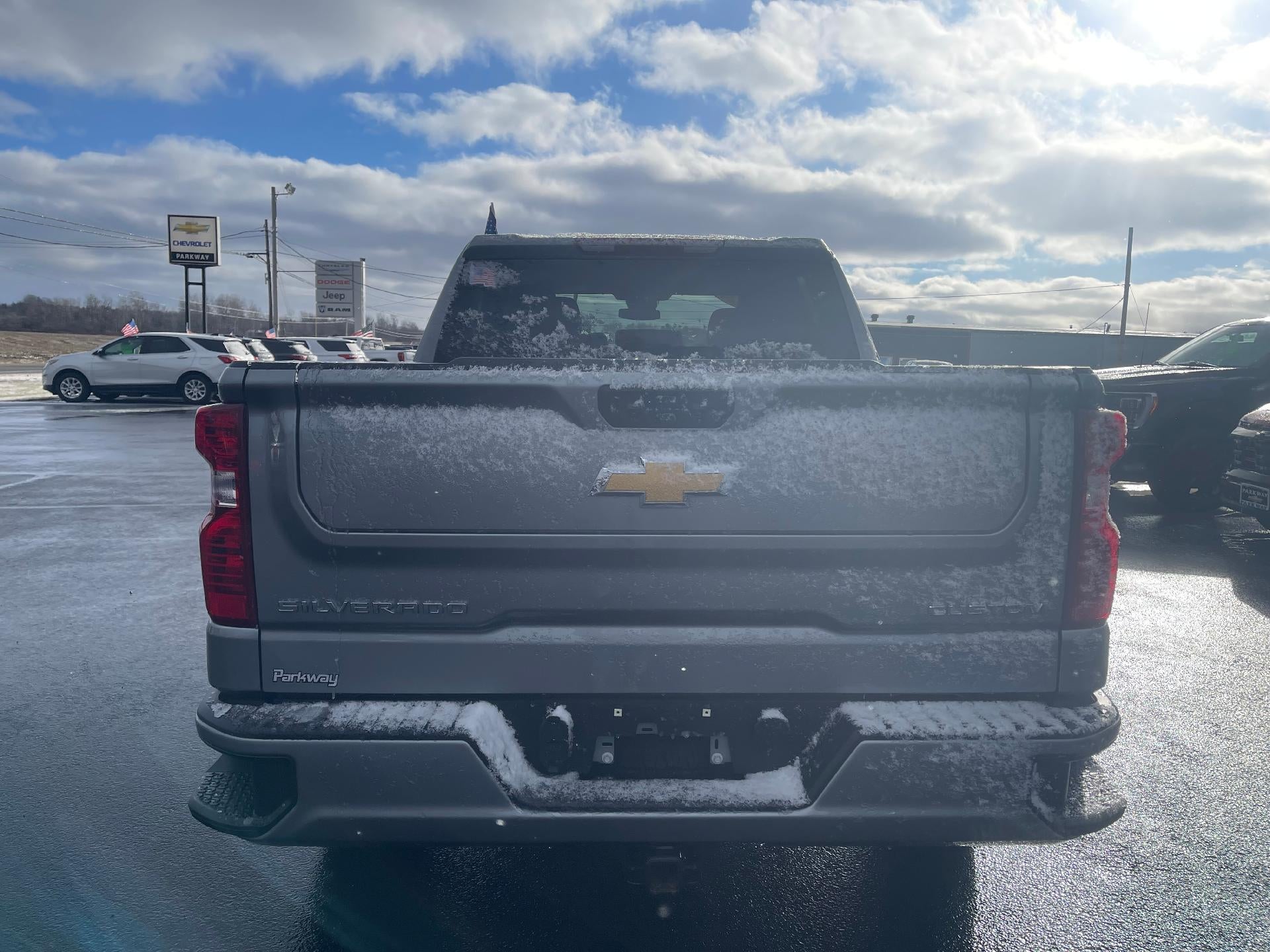 2024 Chevrolet Silverado 1500 Custom