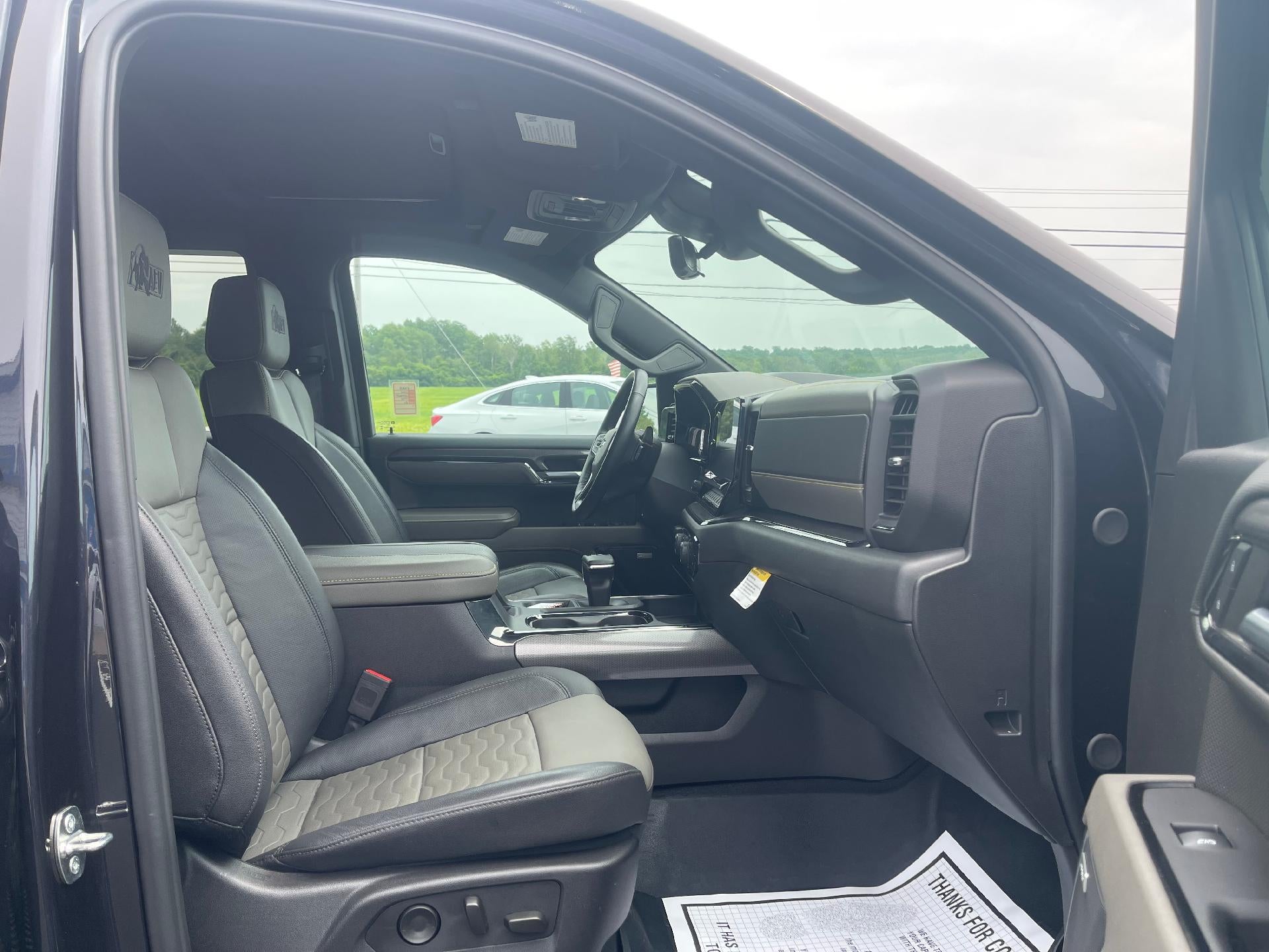 2024 Chevrolet Silverado 1500 ZR2