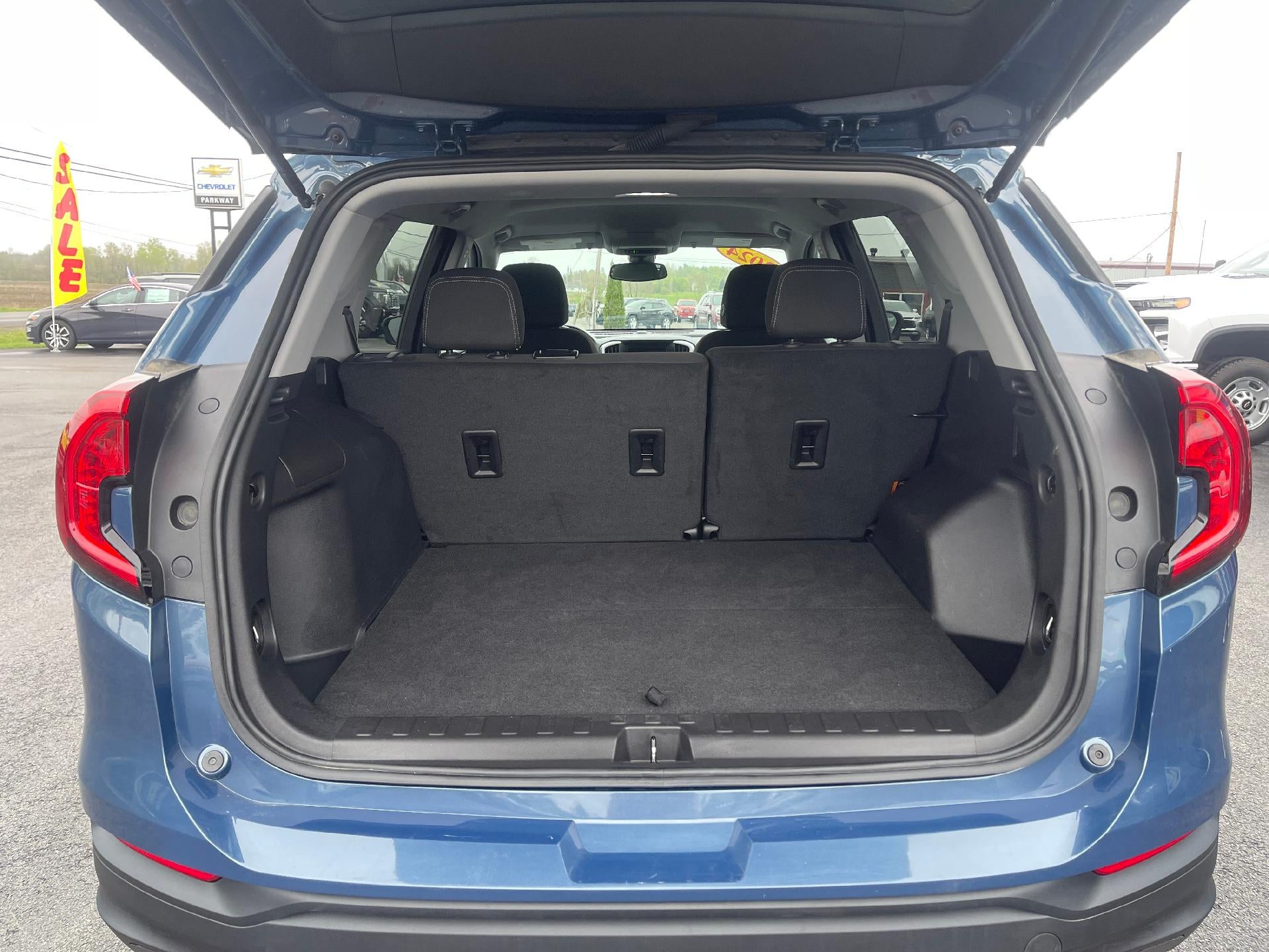 2024 GMC Terrain SLE