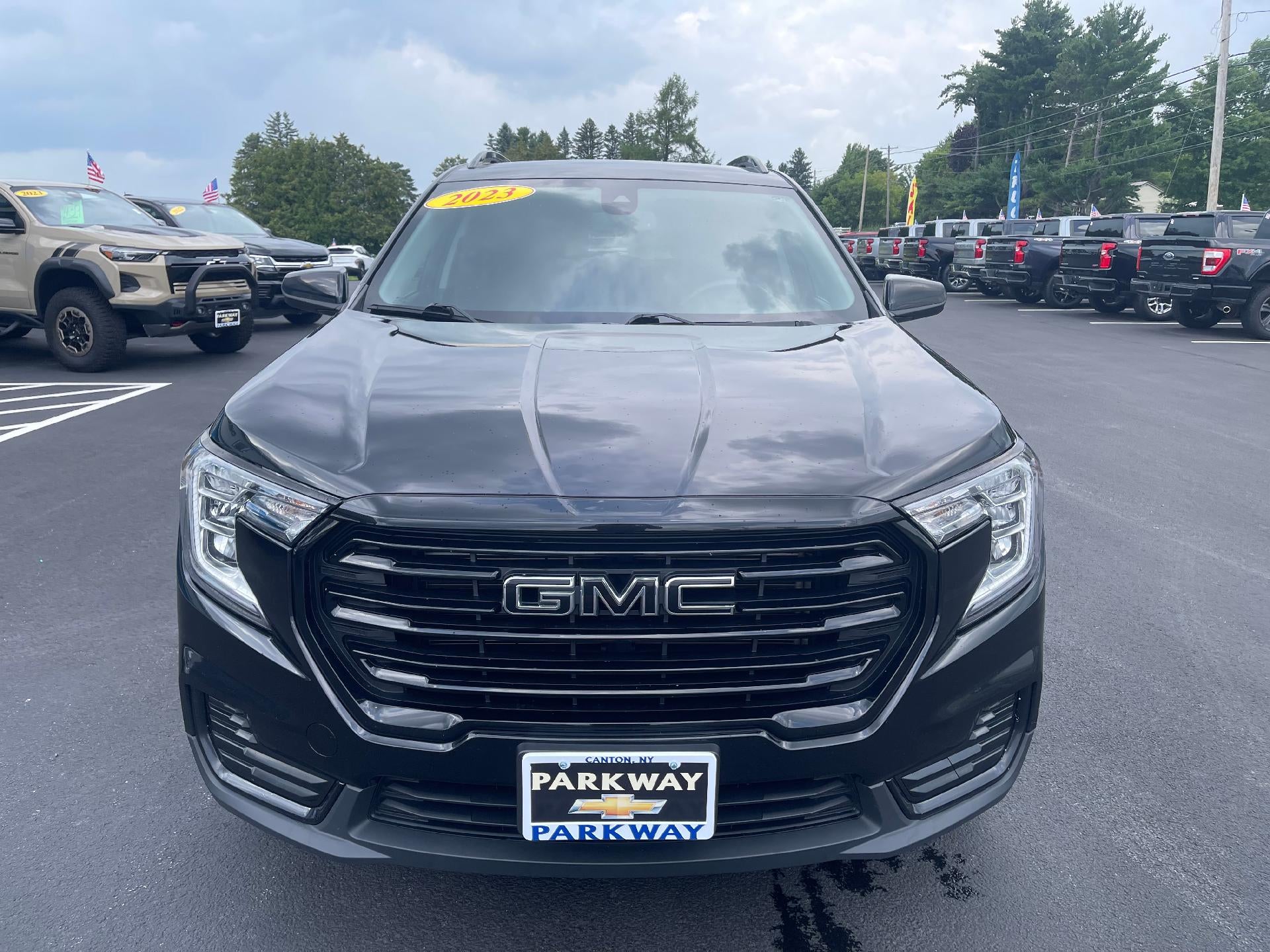 2023 GMC Terrain SLE