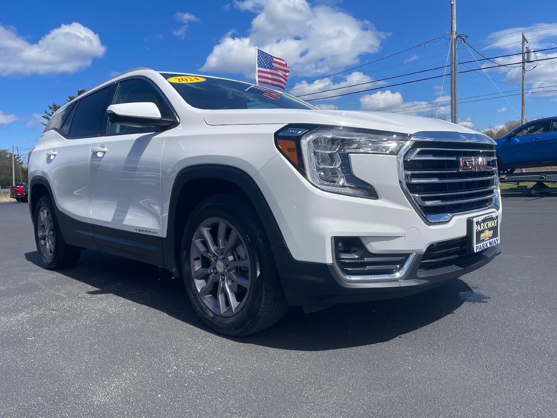 2024 GMC Terrain SLT AWD's photo