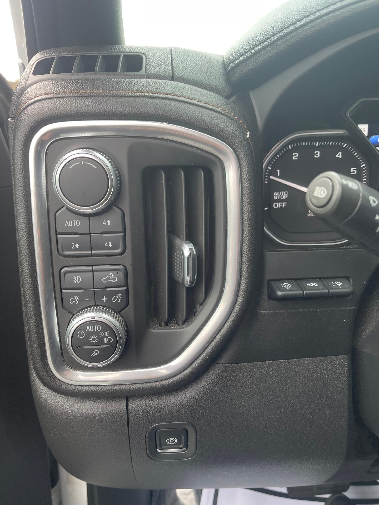 2019 GMC Sierra 1500 AT4