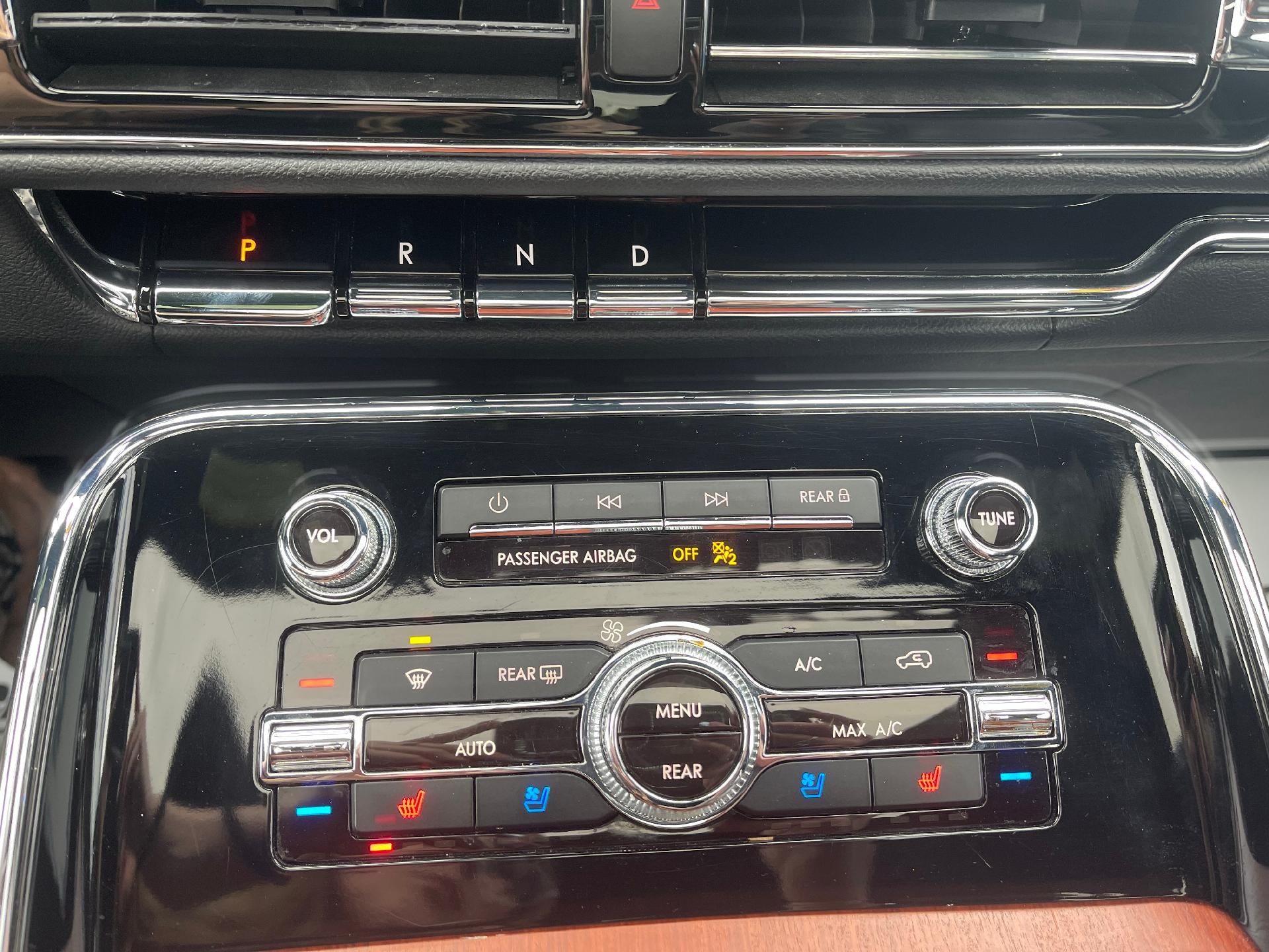 2024 Lincoln Navigator Premiere