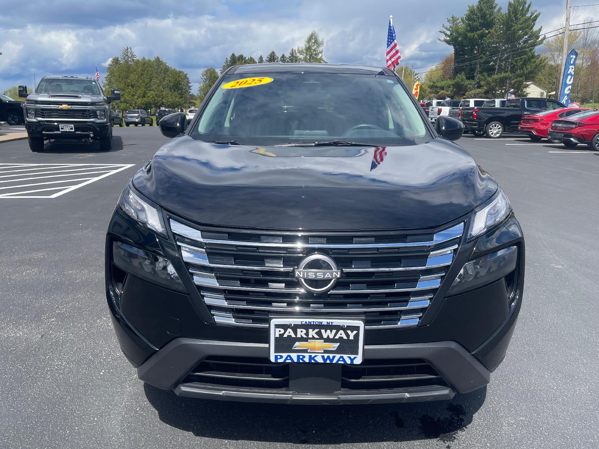 2025 Nissan Rogue SV