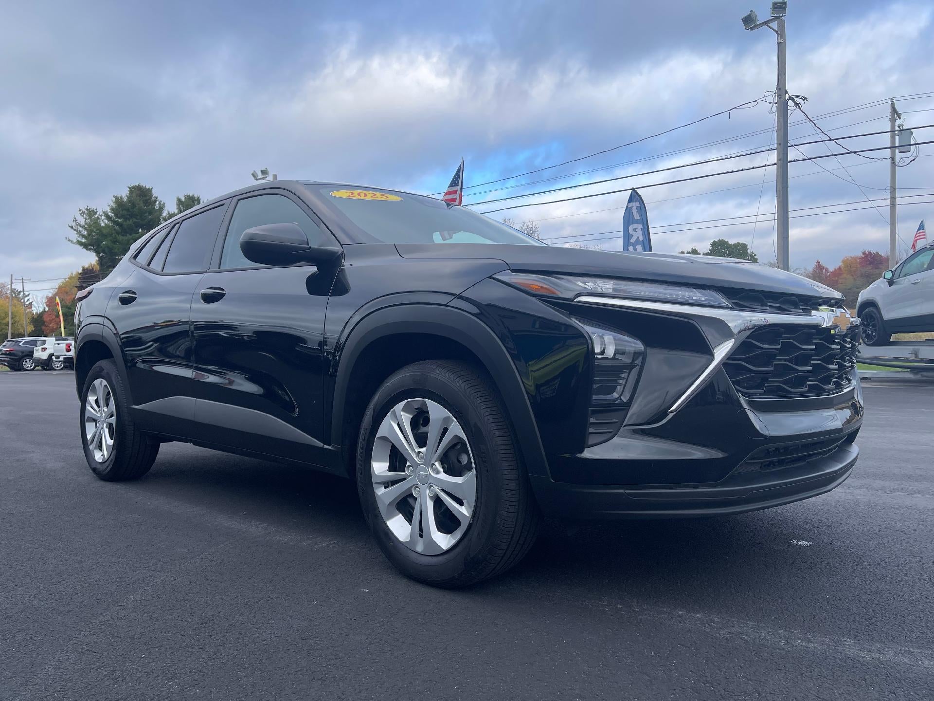 2025 Chevrolet Trax LS