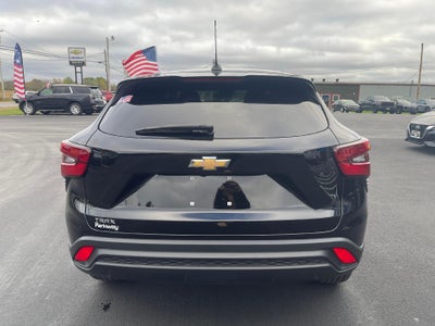 2025 Chevrolet Trax LS