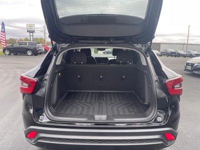 2025 Chevrolet Trax LS