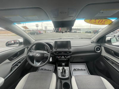 2023 Hyundai Kona SE