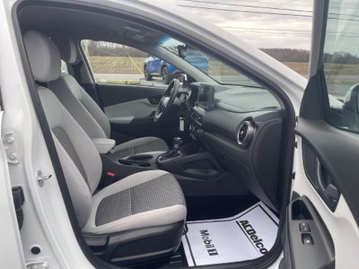 2023 Hyundai Kona SE