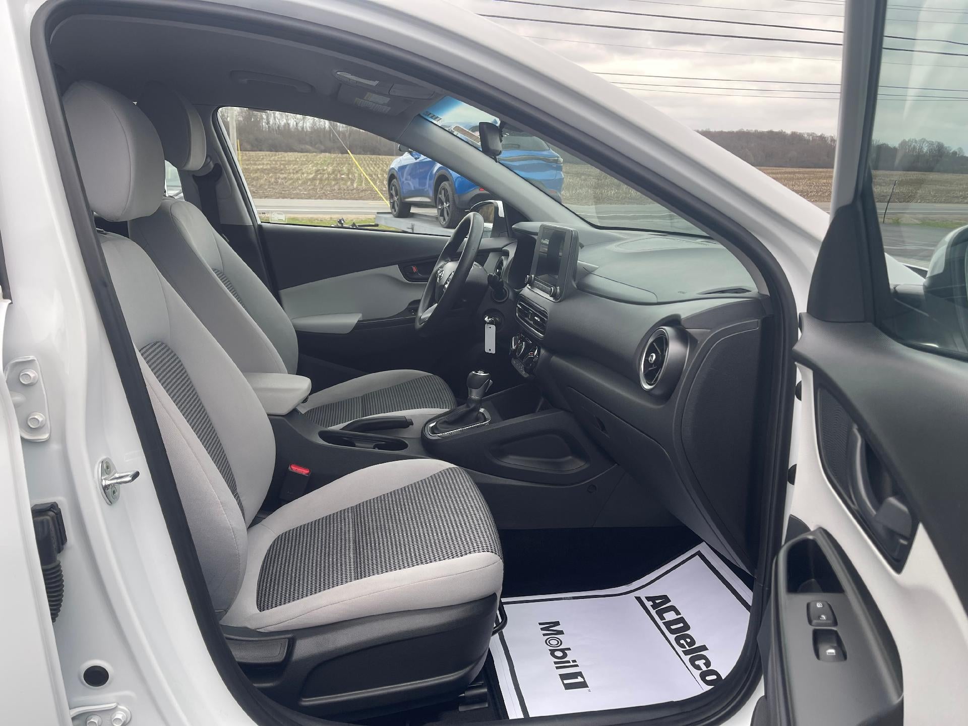 2023 Hyundai Kona SE