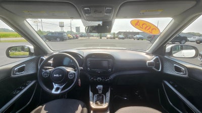 2024 Kia Soul LX